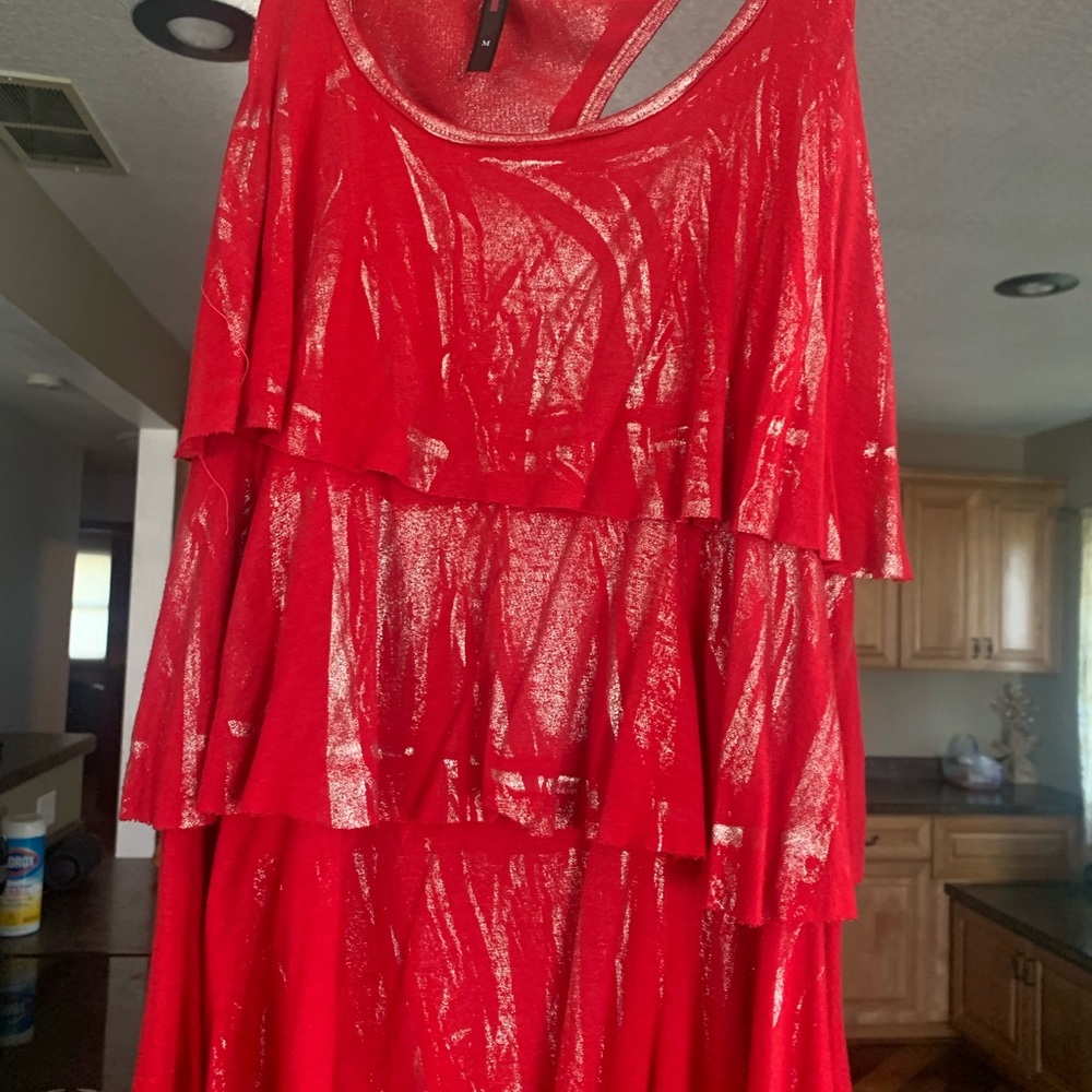 Women’s red tank top size medium